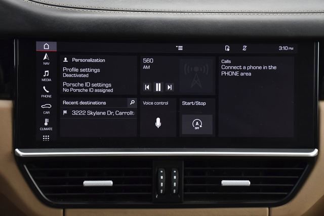 Used 2019 Porsche Cayenne S w/ Premium Plus Package AWD/4WD image 17