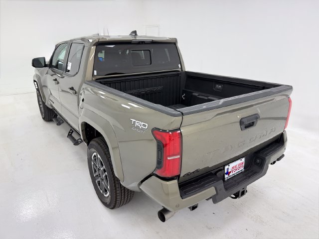 New 2026 Toyota Tacoma TRD Sport AWD/4WD image 38