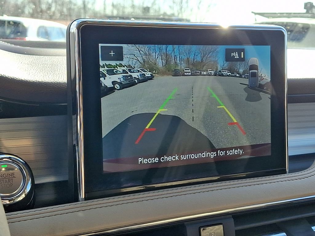 Used 2021 Lincoln Corsair AWD w/ Equipment Group 101A image 18