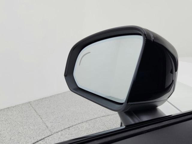 New 2026 Volvo XC40 B5 Ultra w/ Climate Package image 23