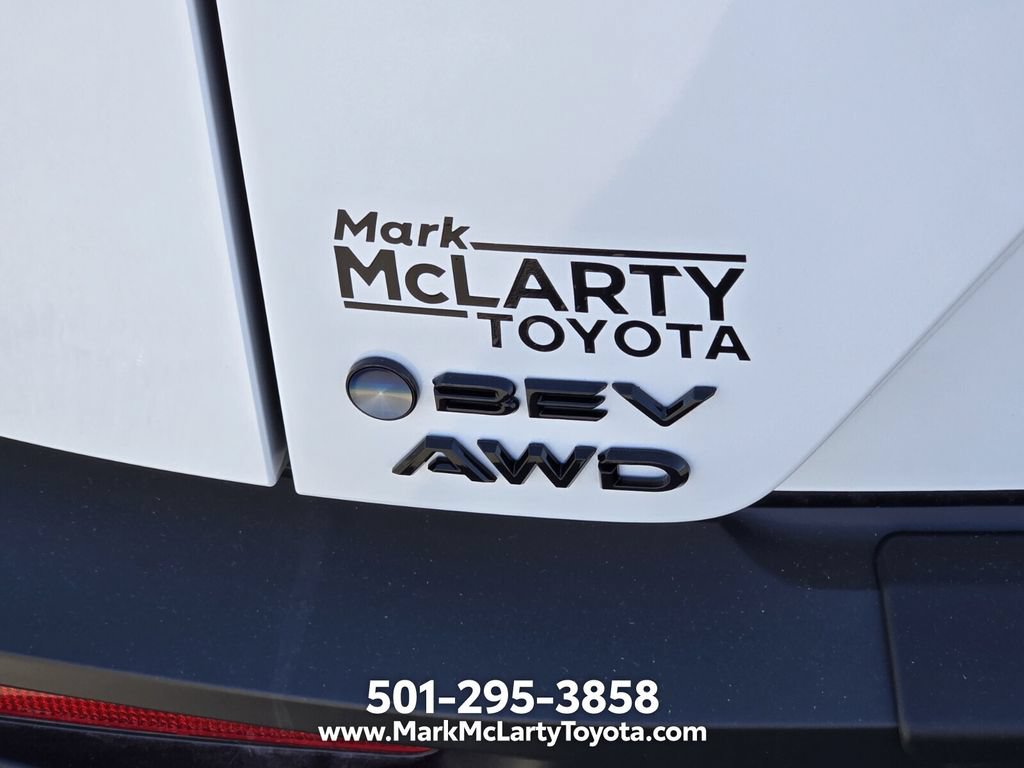 New 2026 Toyota C-HR AWD/4WD image 12