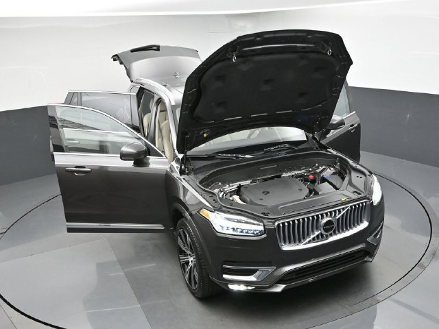 Used 2024 Volvo XC90 B6 Plus w/ Protection Package Premier AWD/4WD image 48