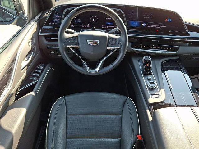 Used 2024 Cadillac Escalade ESV Sport w/ LPO, ONYX Package image 13