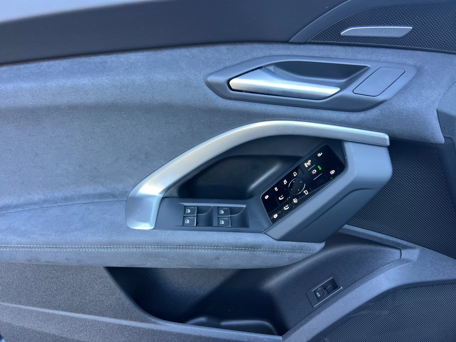 New 2026 Audi SQ5 Premium Plus AWD/4WD image 11