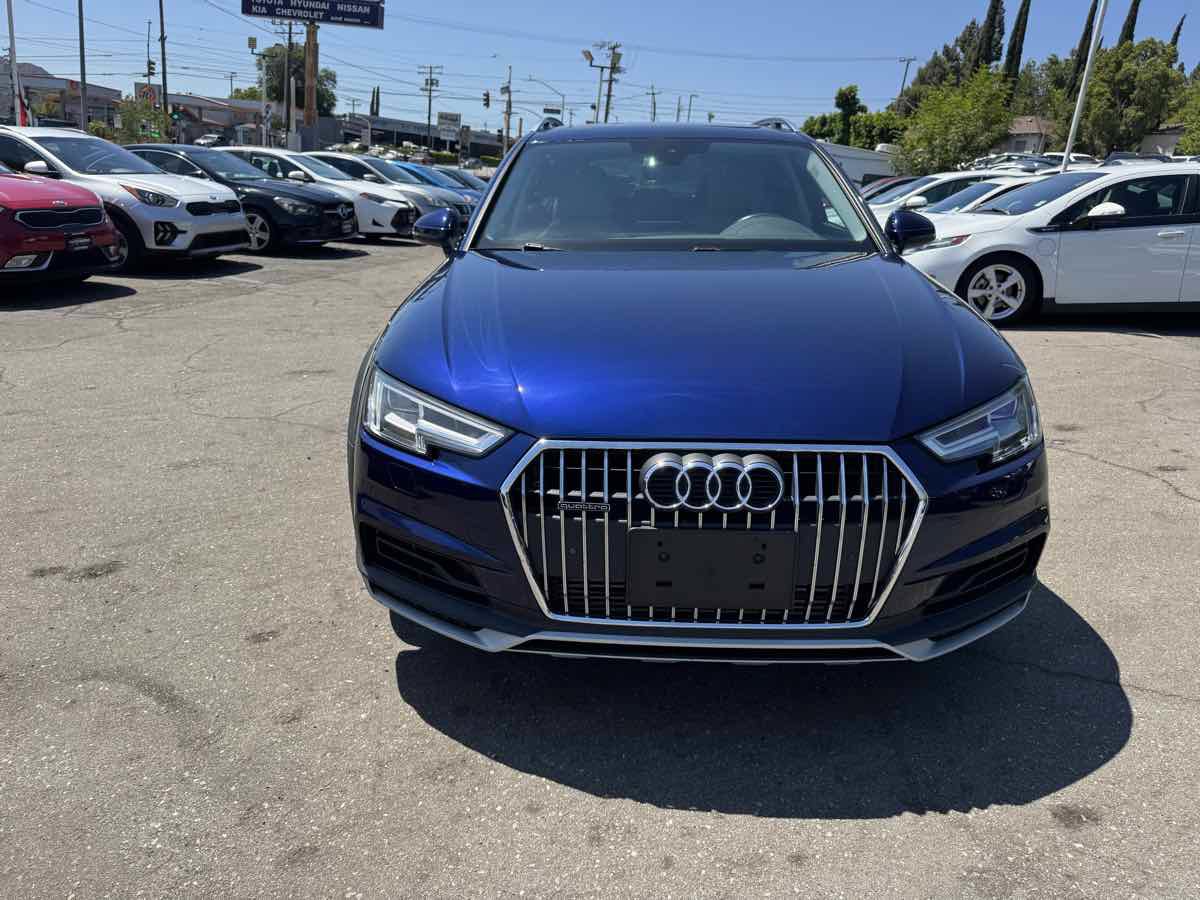 Used 2019 Audi A4 2.0T allroad Premium Plus w/ Premium Plus Package AWD/4WD image 2
