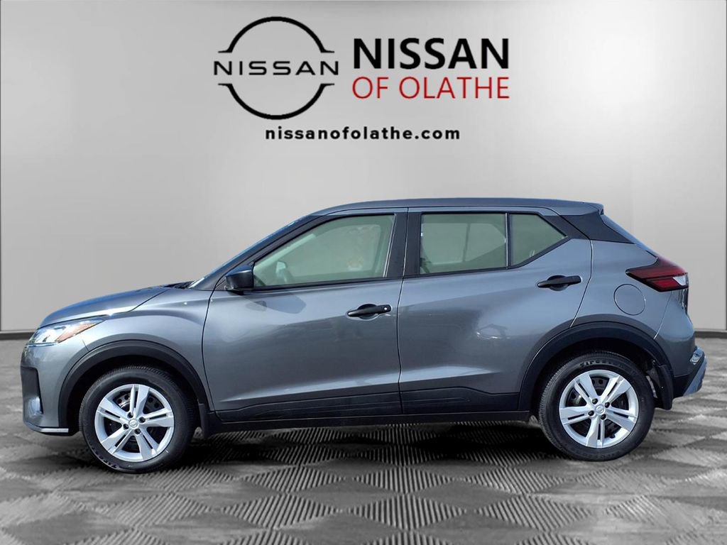 Certified 2025 Nissan Kicks Play S image 17