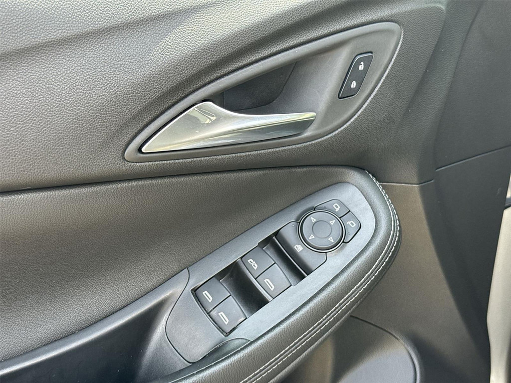 Used 2025 Buick Encore GX Preferred FWD image 20