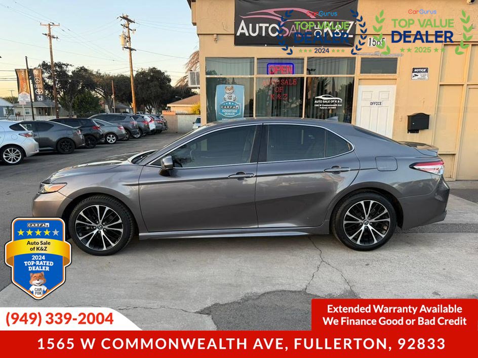 Used 2020 Toyota Camry SE image 9