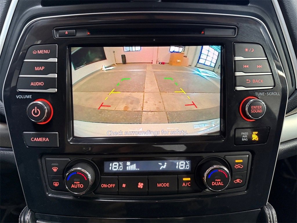 Used 2022 Nissan Maxima SL image 31