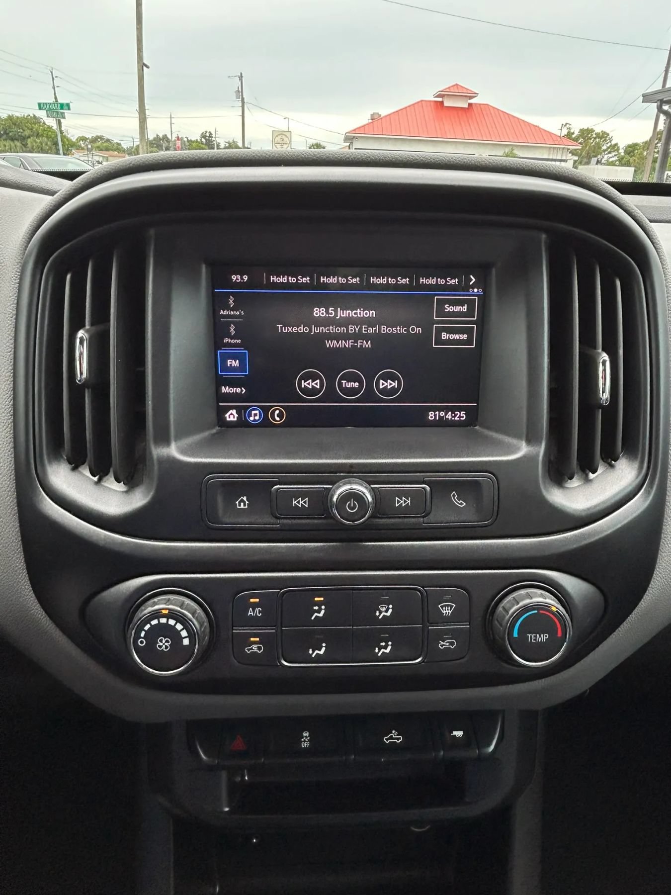 Used 2021 Chevrolet Colorado W/T w/ Custom Special Edition RWD image 28