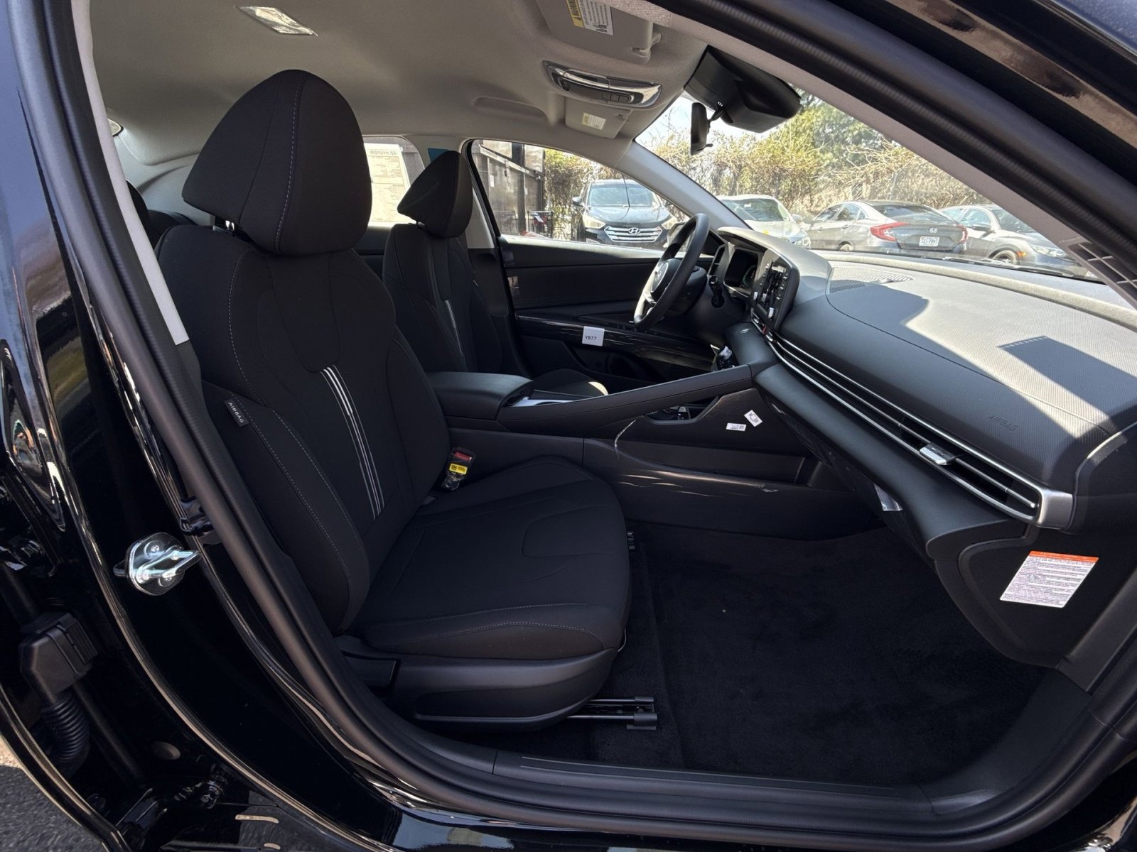 New 2026 Hyundai Elantra Blue image 25