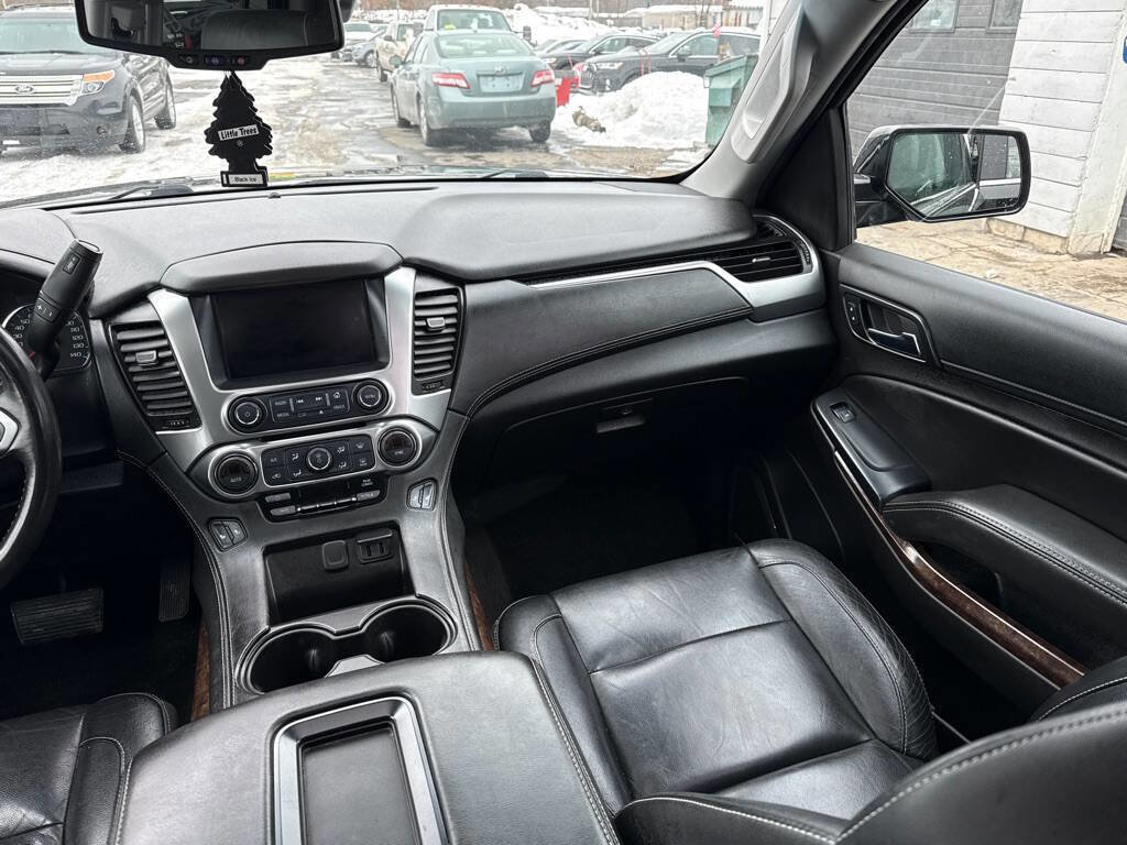 Used 2017 Chevrolet Tahoe LT image 20