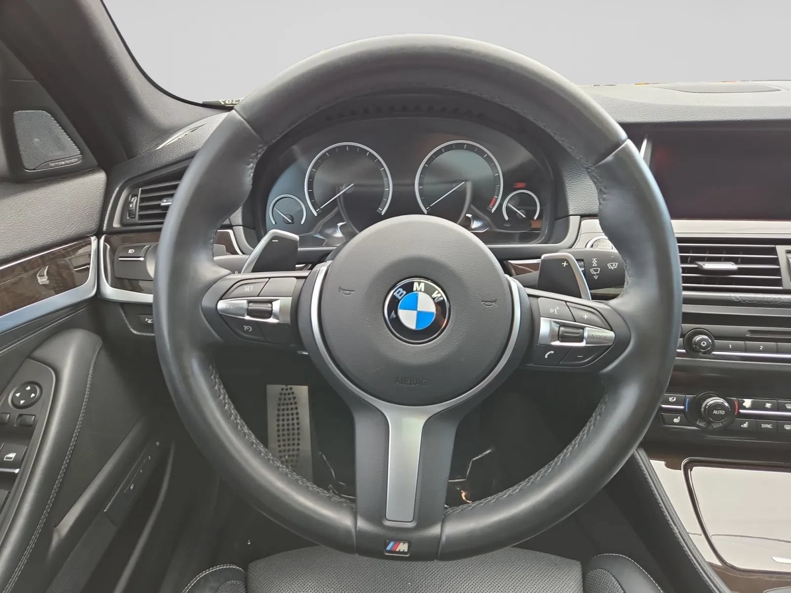 Used 2016 BMW 535i Sedan RWD image 19