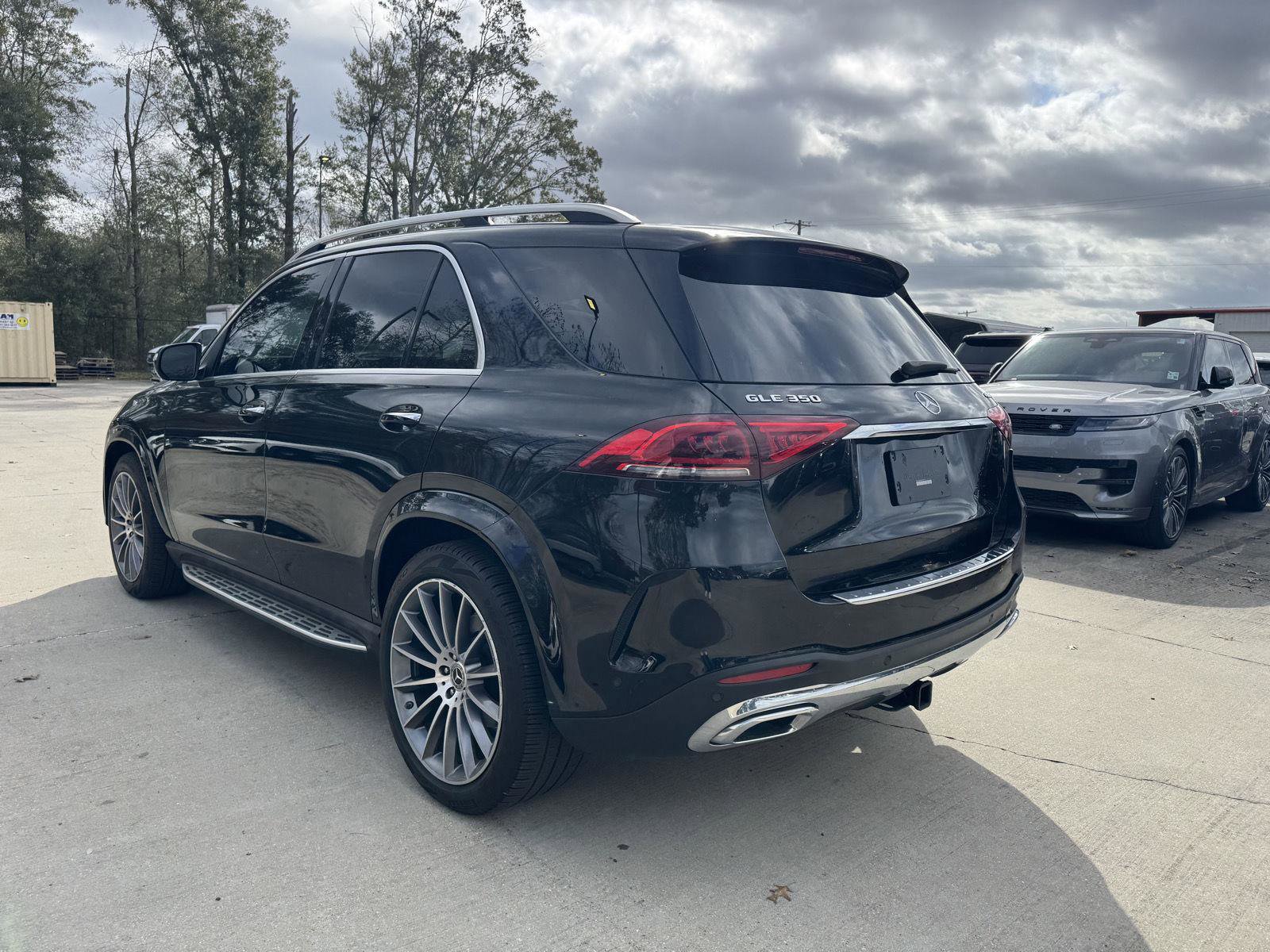 Certified 2022 Mercedes-Benz GLE 350 4MATIC w/ AMG Line Exterior image 19