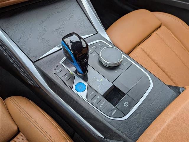 Used 2023 BMW i4 eDrive40 w/ M Sport Package image 16