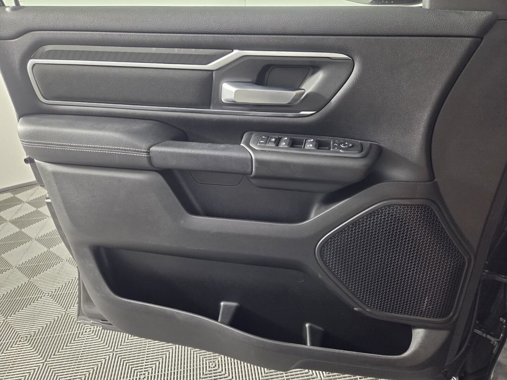 Used 2025 RAM 1500 Big Horn RWD image 20