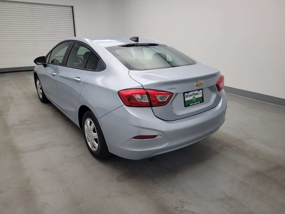 Used 2018 Chevrolet Cruze LS FWD image 5