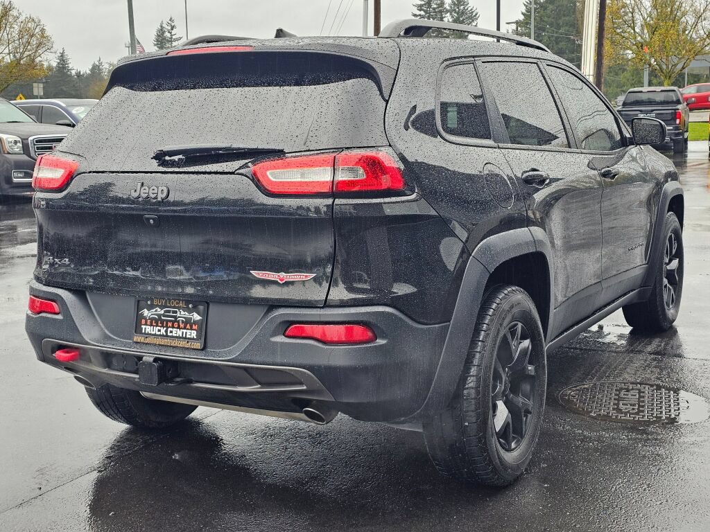 Used 2016 Jeep Cherokee Trailhawk w/ Leather Interior Group AWD/4WD image 5