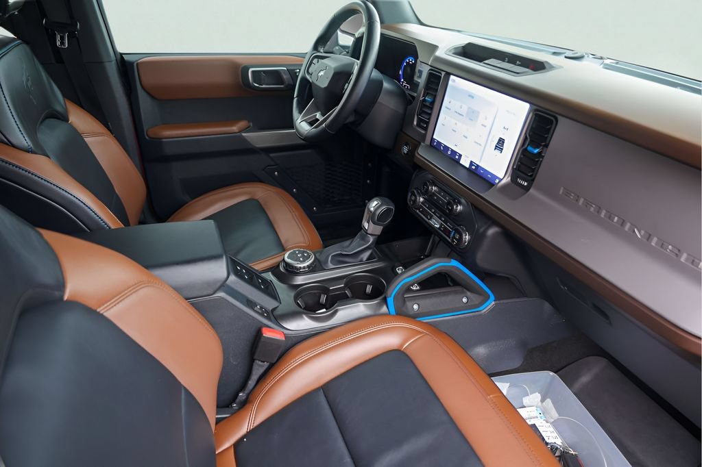 Used 2023 Ford Bronco Outer Banks AWD/4WD image 31