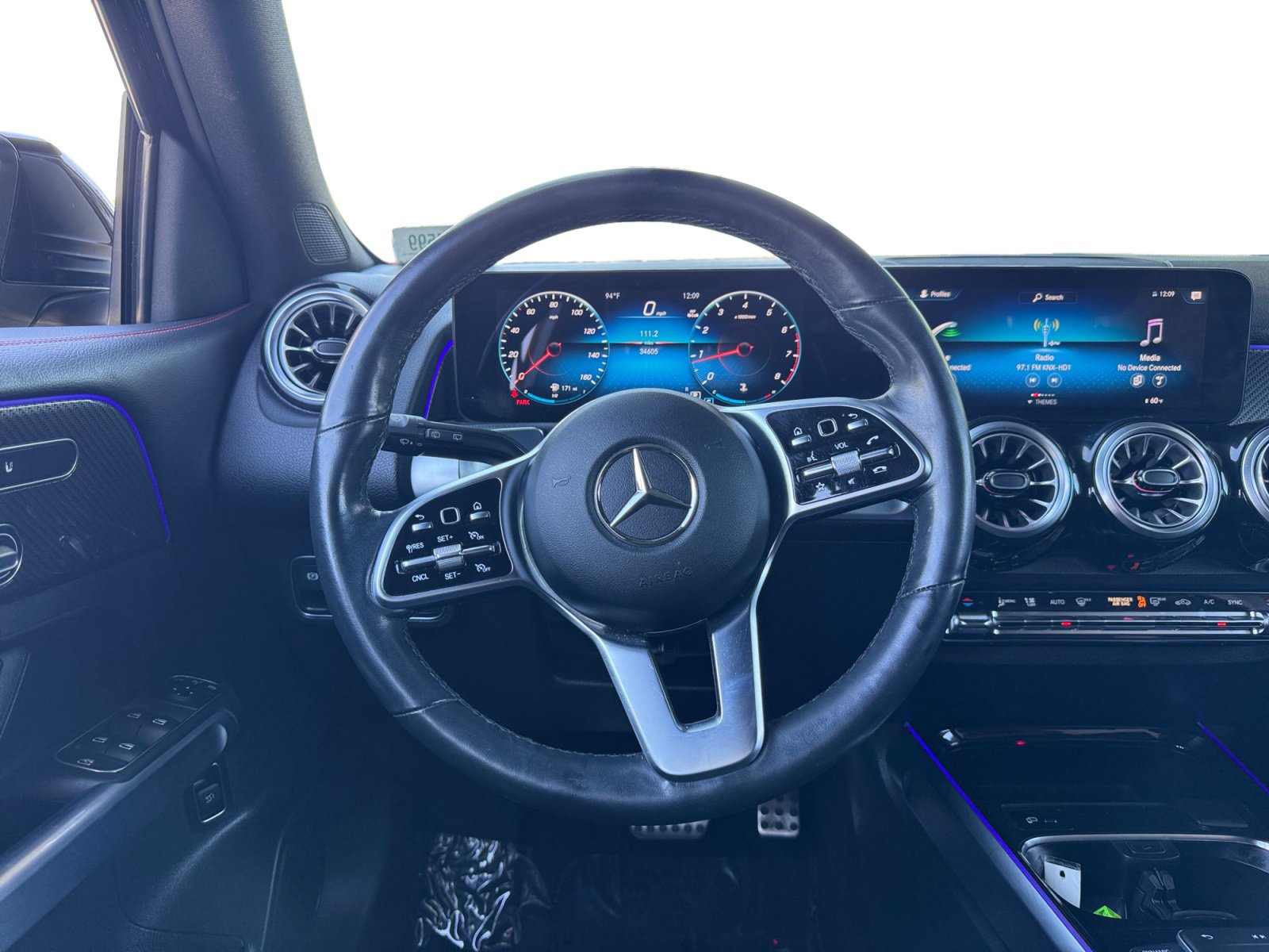 Used 2023 Mercedes-Benz GLB 250 image 12