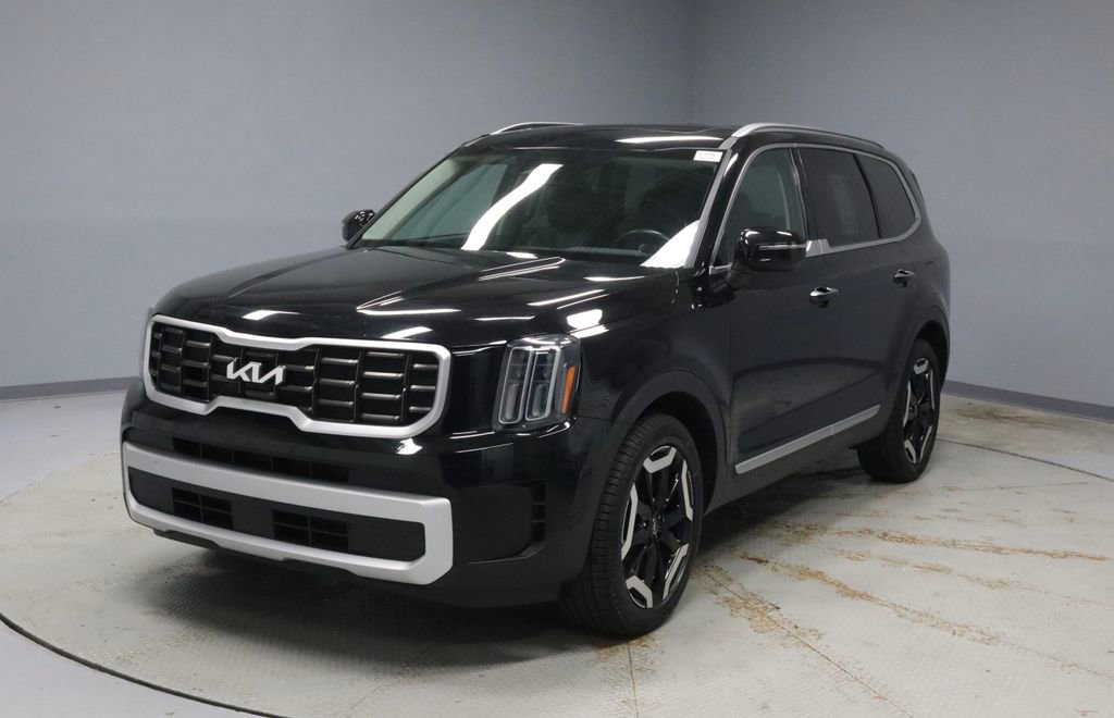 Used 2025 Kia Telluride S image 7