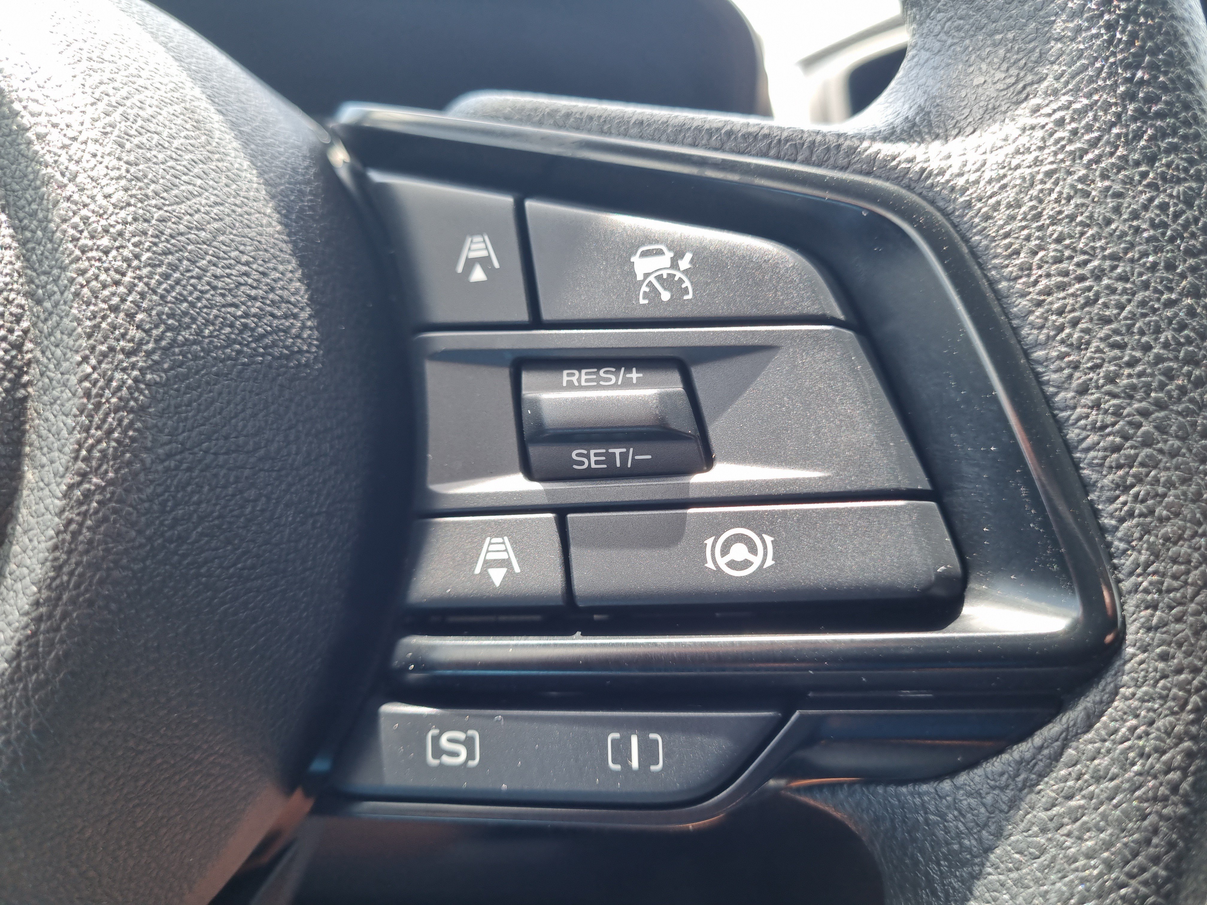 Certified 2024 Subaru Crosstrek 2.0i Premium AWD/4WD image 25