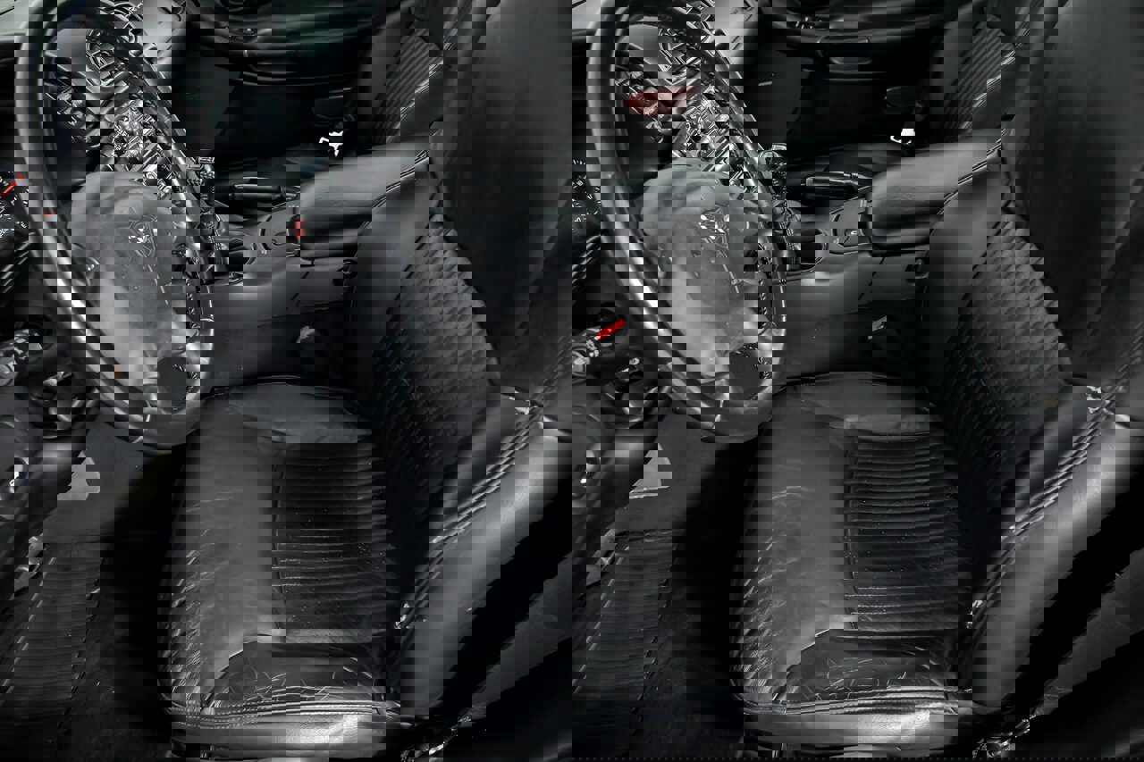 Used 2003 Chevrolet Corvette Z06 w/ Memory Package, 3 Drivers image 21