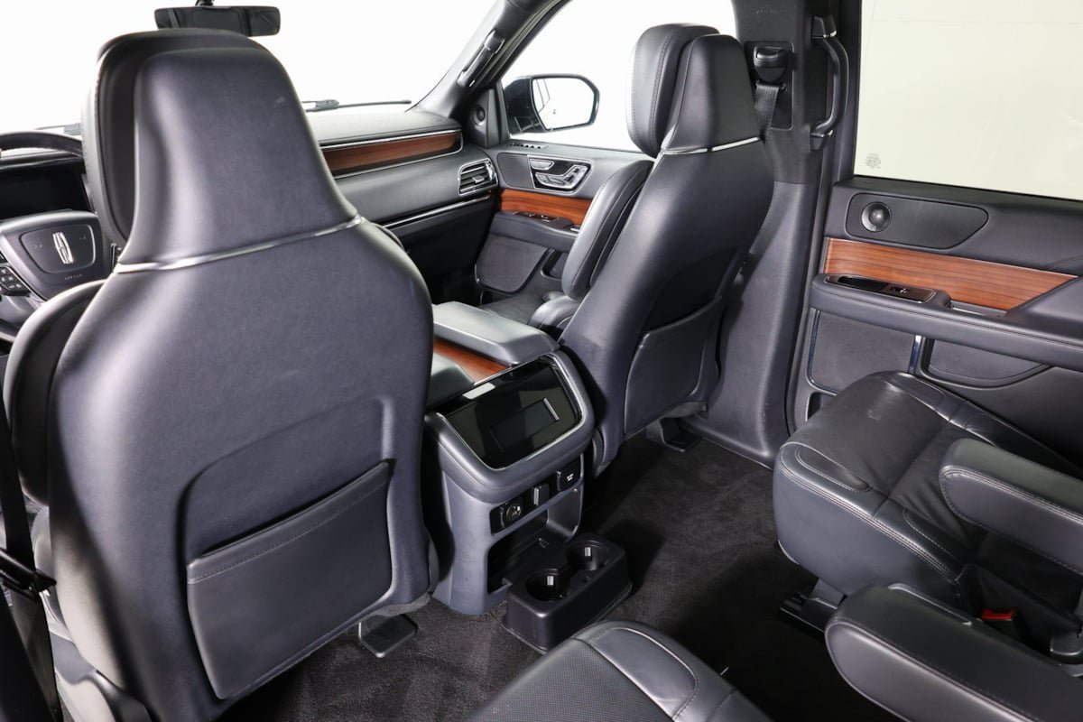Used 2023 Lincoln Navigator Reserve AWD/4WD image 56