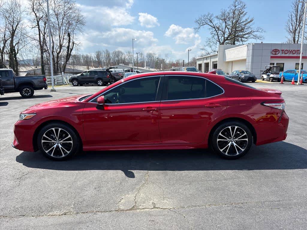 Used 2019 Toyota Camry SE w/ Audio Package FWD image 27