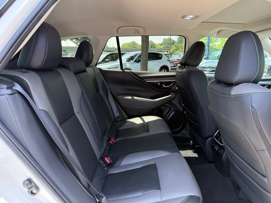 Used 2024 Subaru Outback Onyx Edition XT AWD/4WD image 29