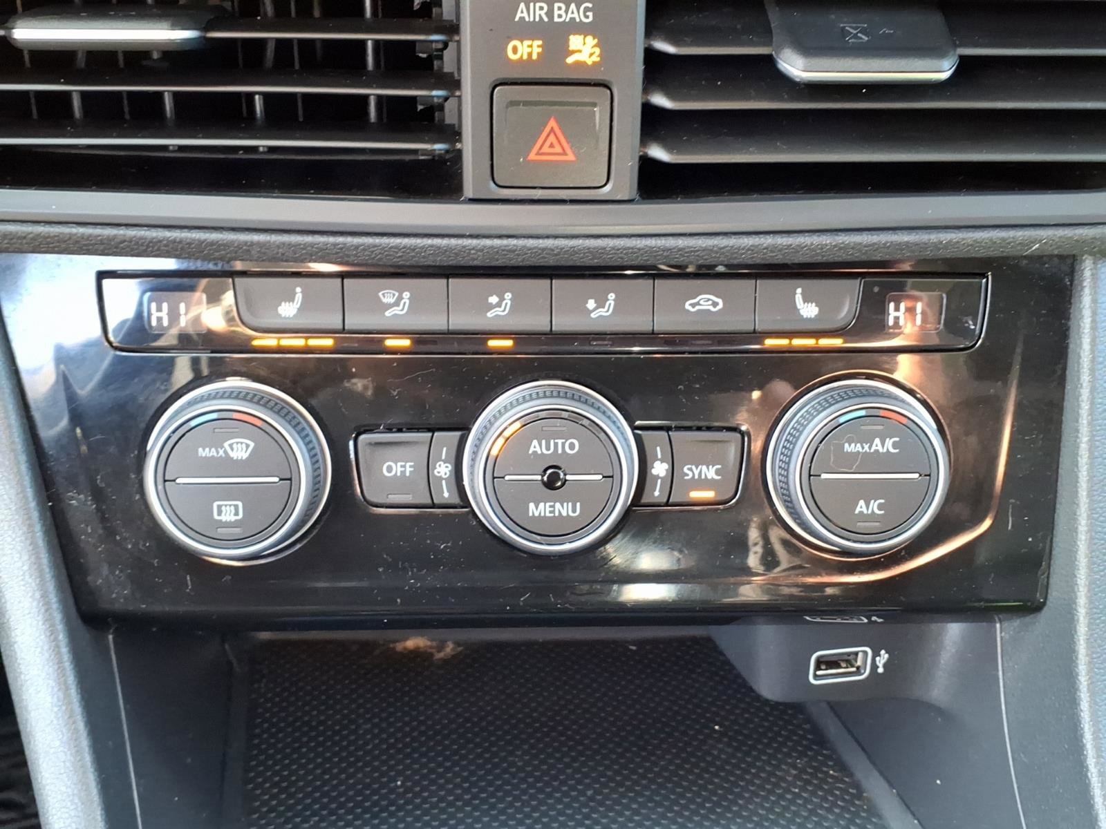 Used 2019 Volkswagen Jetta SE image 13