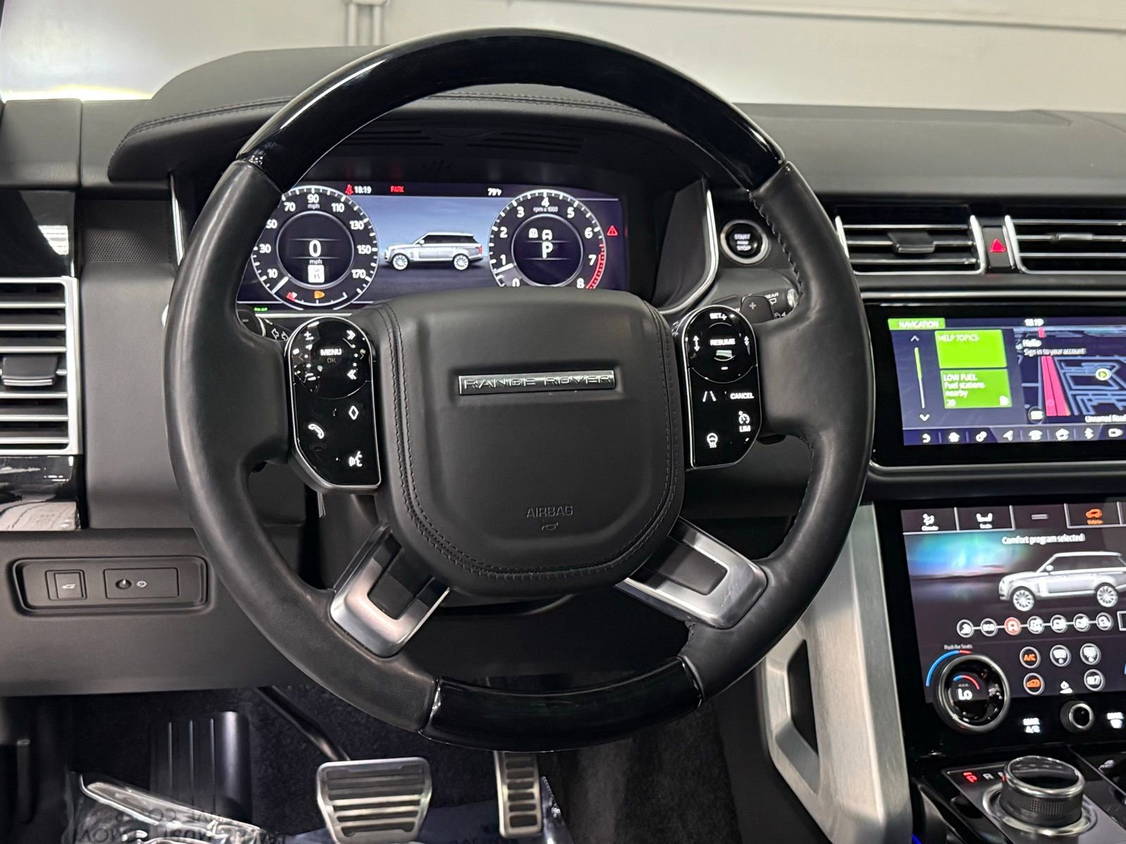 Used 2021 Land Rover Range Rover Westminster Edition image 37