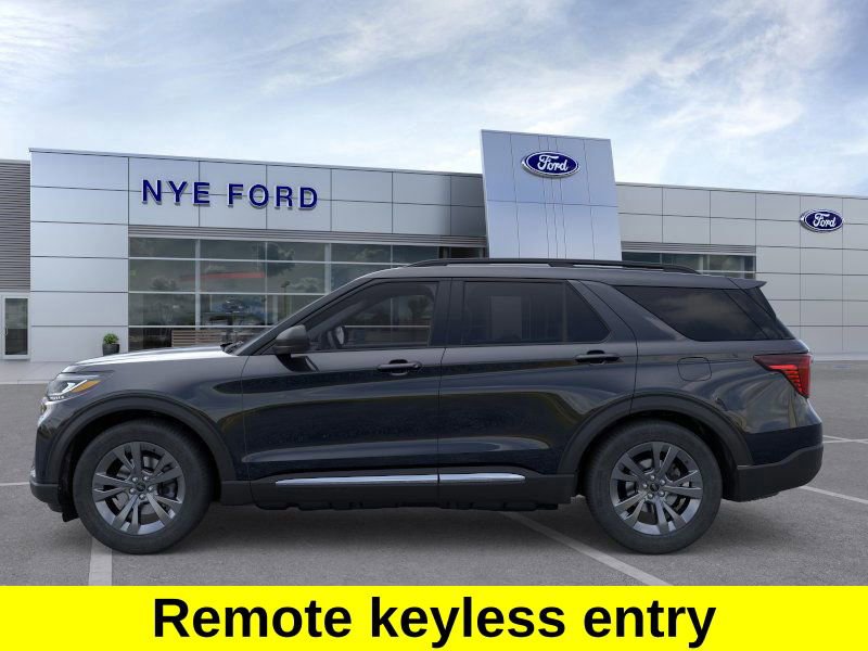 New 2025 Ford Explorer Active w/ Active Comfort Package image 4