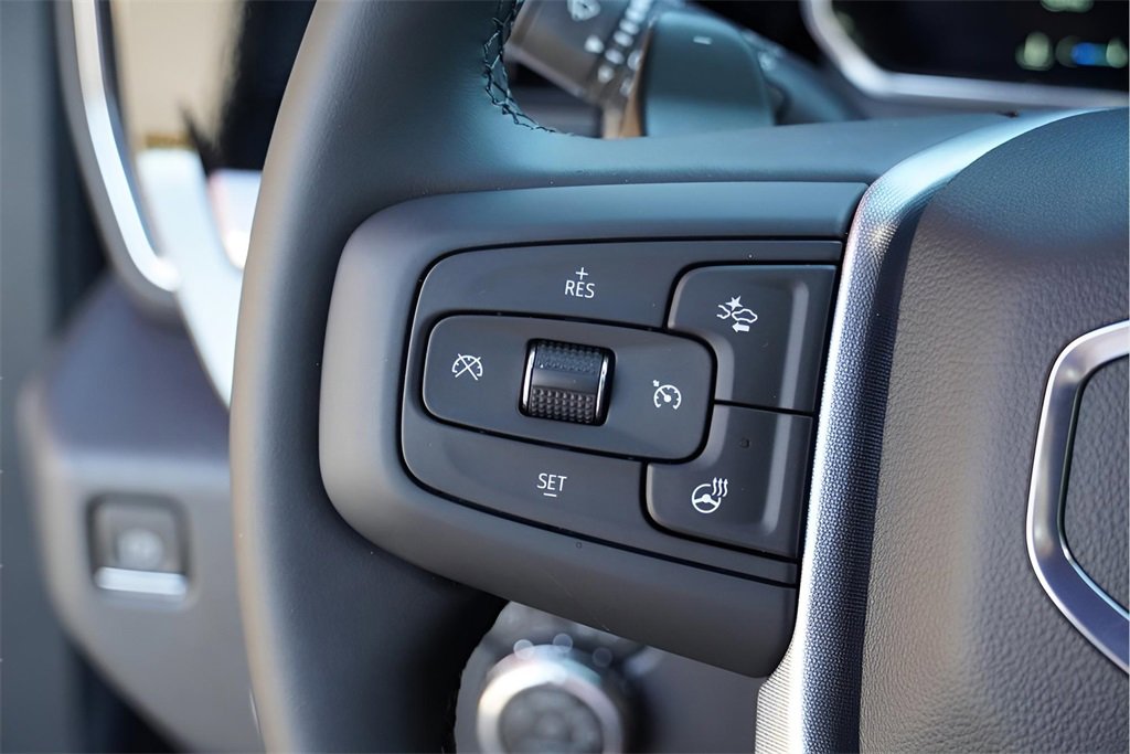 New 2026 GMC Sierra 1500 SLT image 15