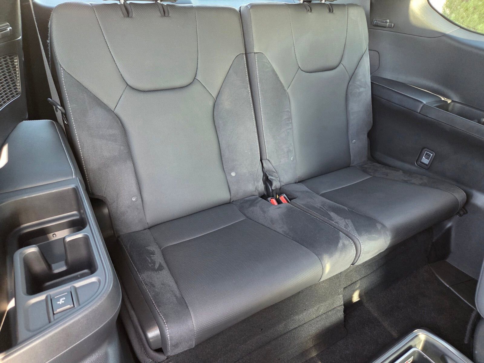 Used 2024 Lexus TX 500h AWD w/ Technology Package image 14