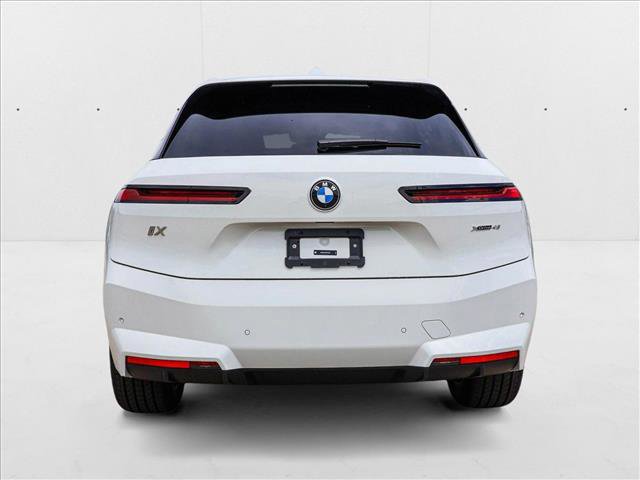 Used 2026 BMW iX xDrive45 w/ Executive Package image 6