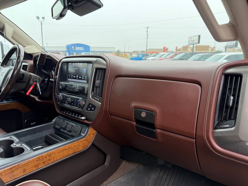 Used 2016 Chevrolet Silverado 2500 High Country w/ High Country Premium Package AWD/4WD image 50