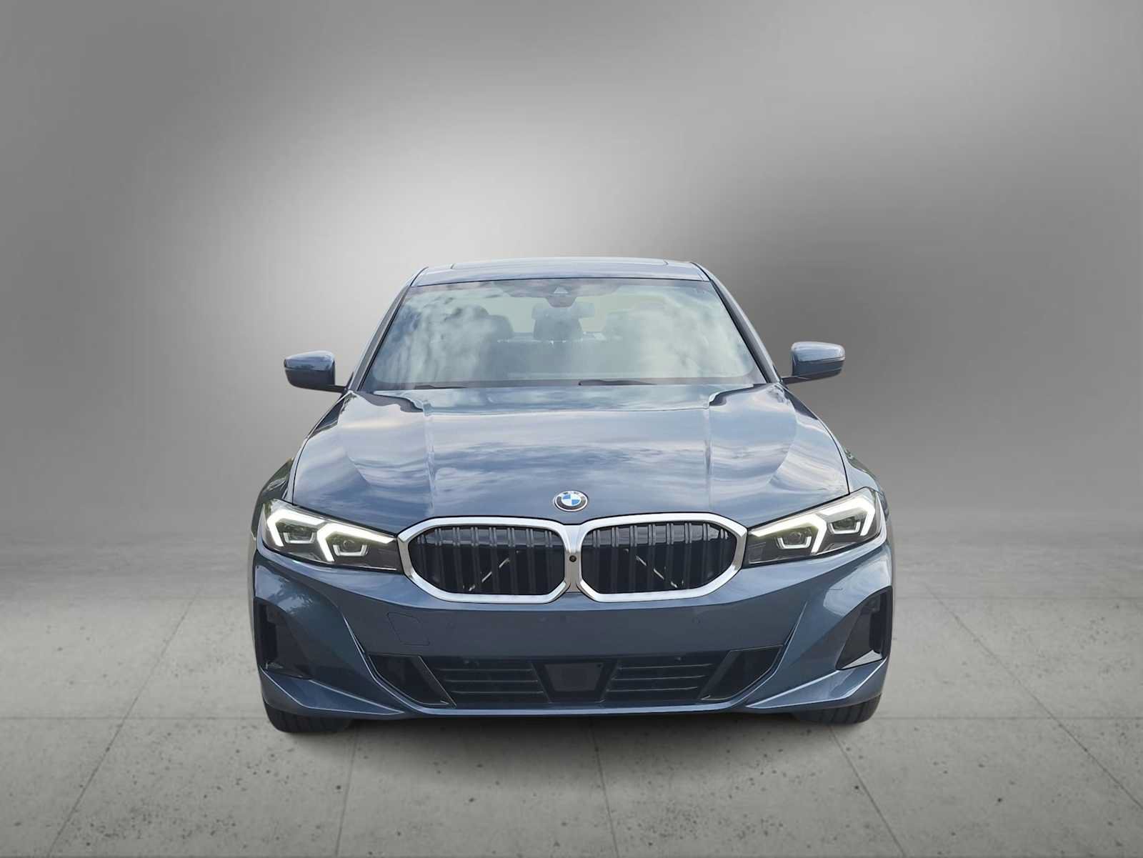 New 2026 BMW 330i xDrive Sedan w/ Premium Package AWD/4WD image 3