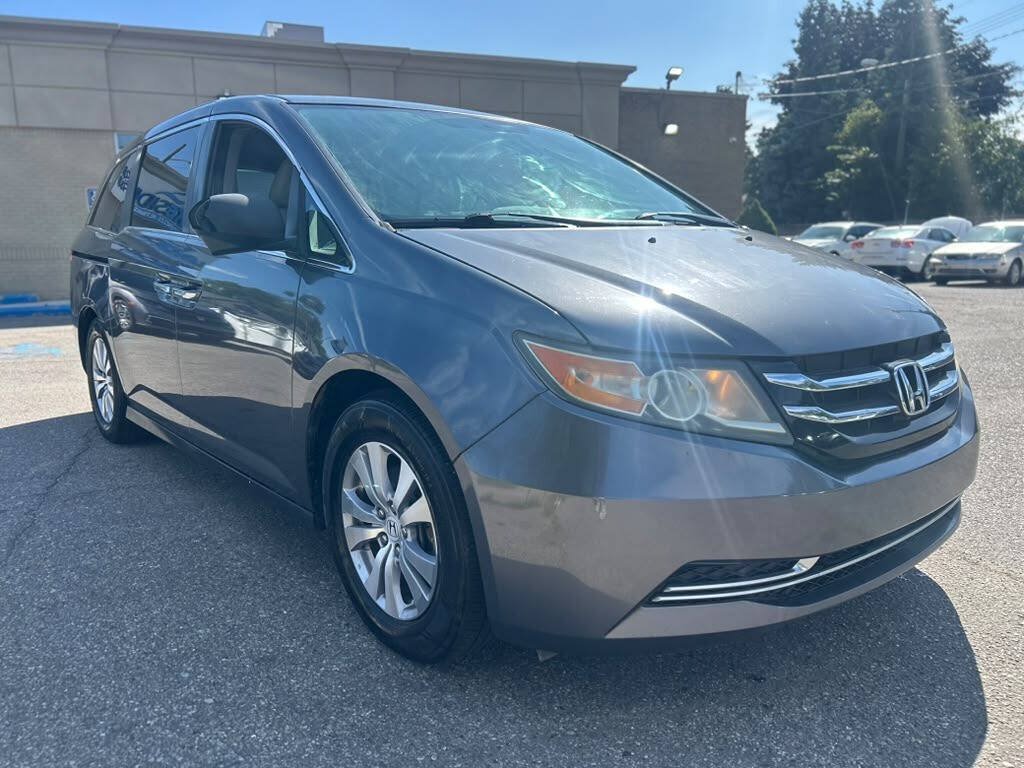 Used 2016 Honda Odyssey EX image 3