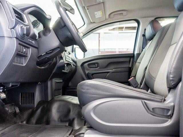 Used 2018 Nissan Titan S w/ S Utility Package image 9