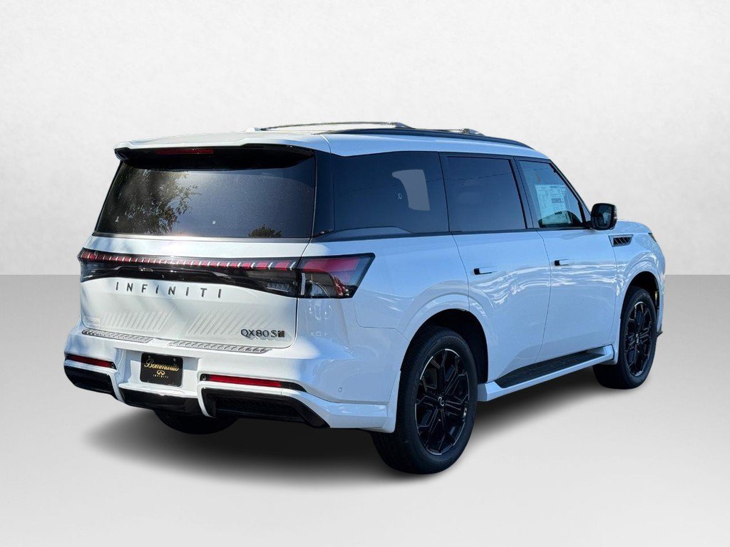 New 2027 INFINITI QX80 Sensory AWD/4WD image 3