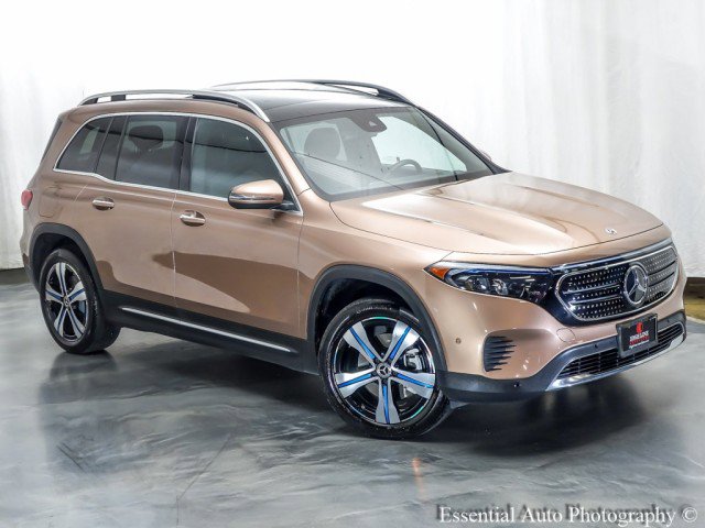 Used 2023 Mercedes-Benz EQB 250+ w/ Exclusive Package image 5