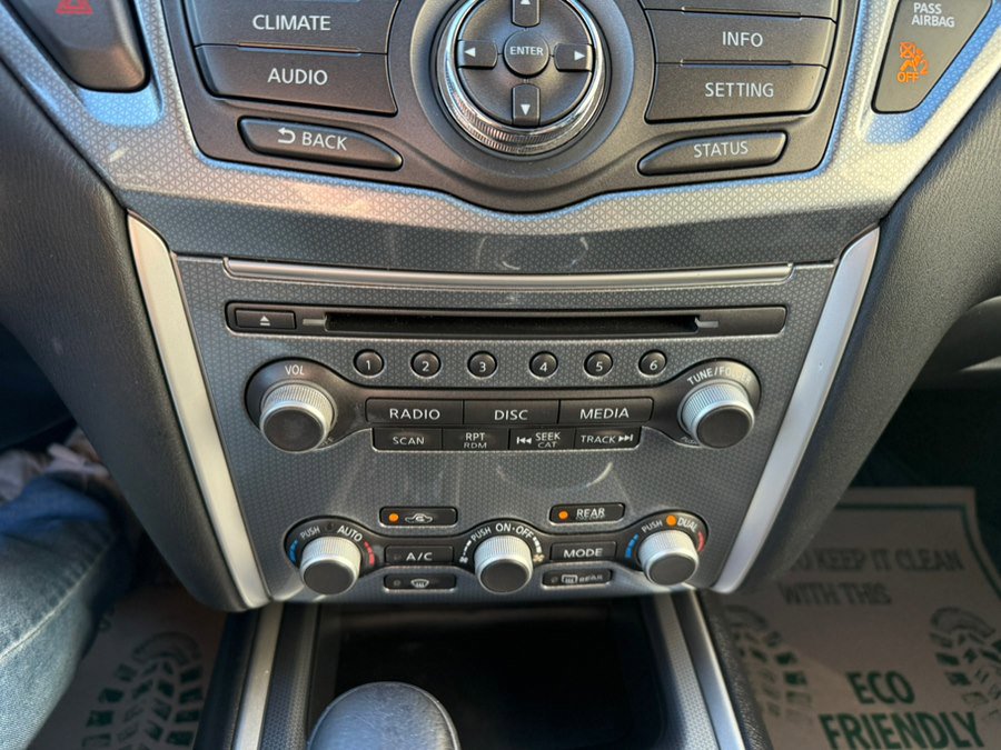 Used 2017 Nissan Pathfinder SL image 20