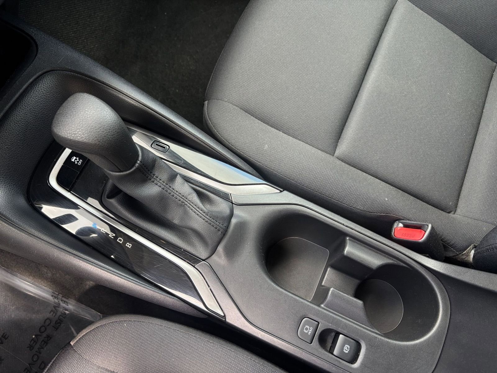 Used 2025 Toyota Corolla LE image 42