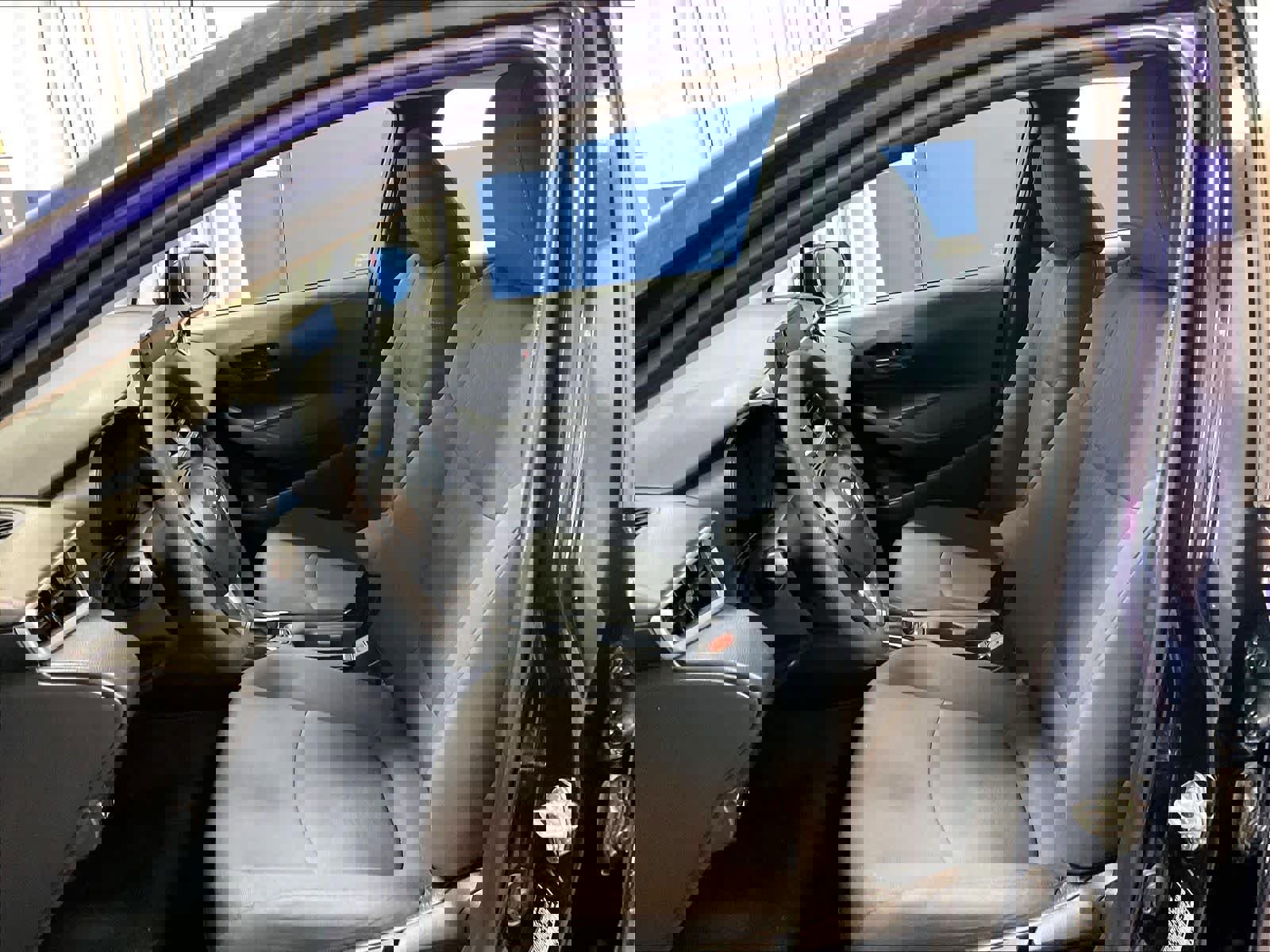 Used 2022 Toyota Corolla LE FWD image 10