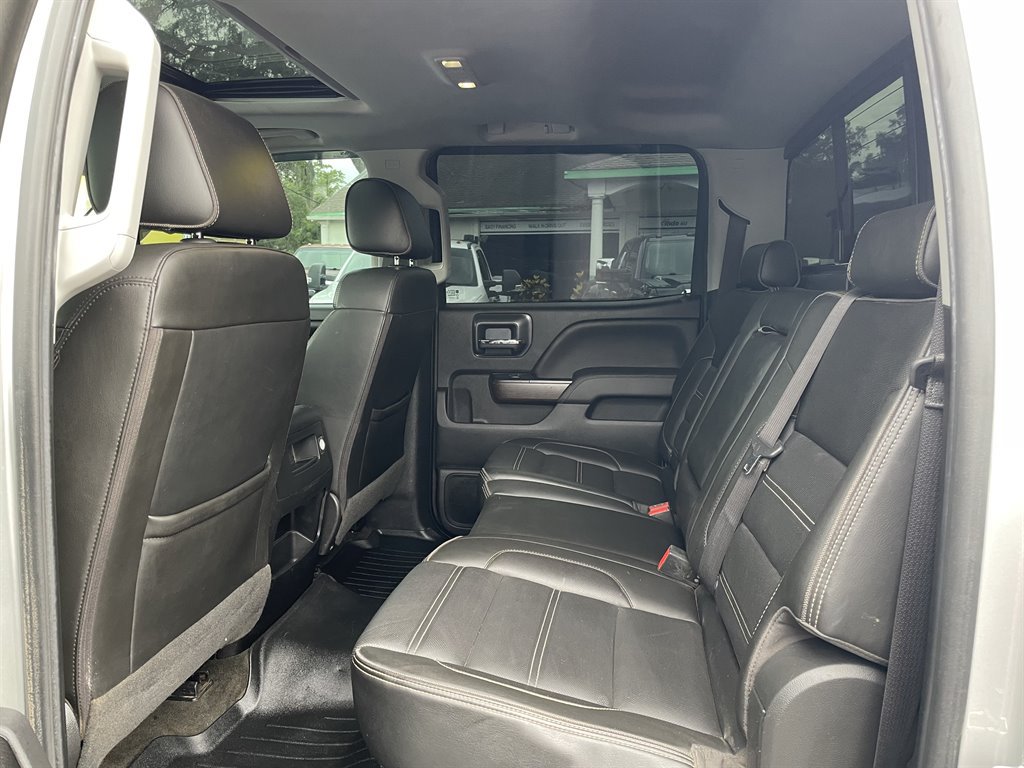 Used 2018 GMC Sierra 3500 Denali w/ Duramax Plus Package AWD/4WD image 26