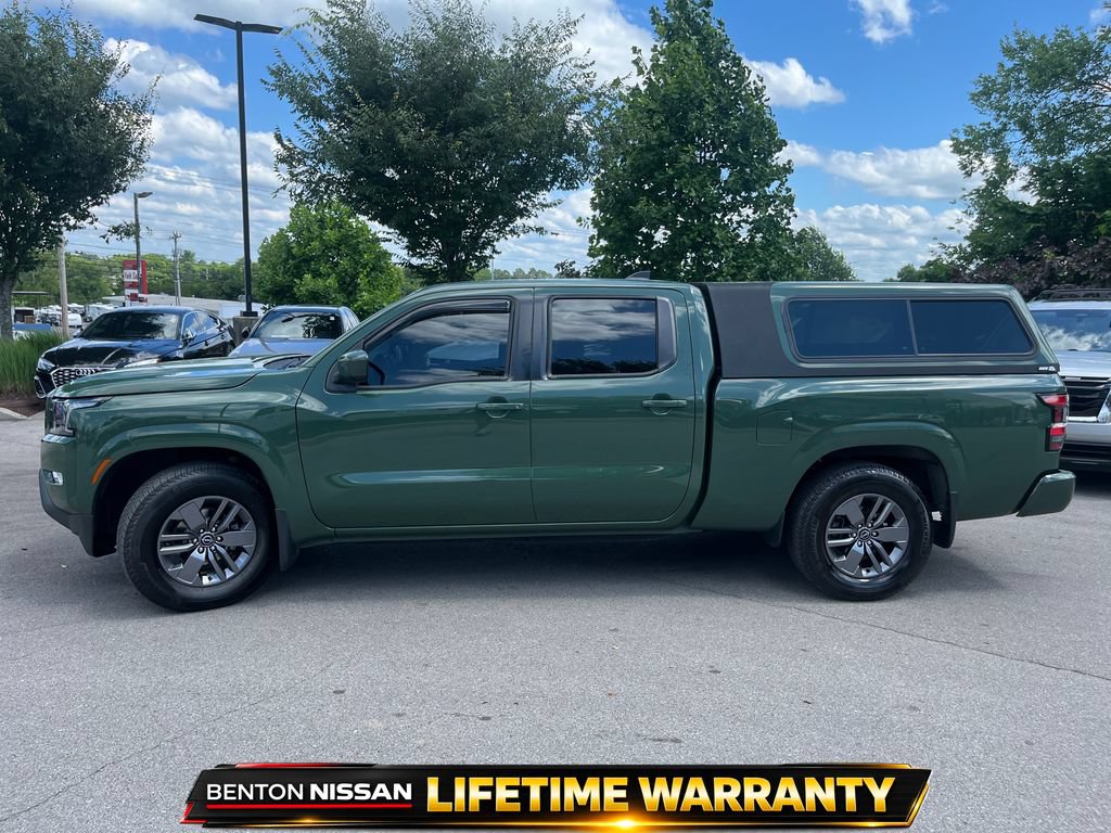 Used 2022 Nissan Frontier SV w/ Technology Package RWD image 5