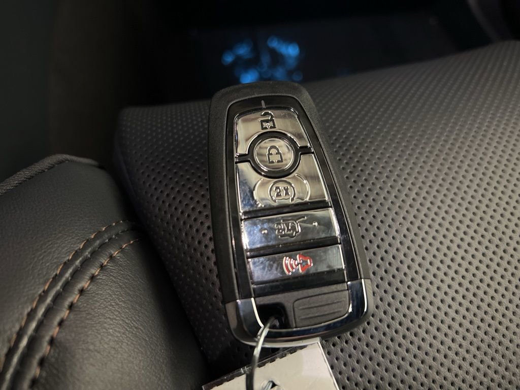 Used 2026 Lincoln Aviator Reserve image 43