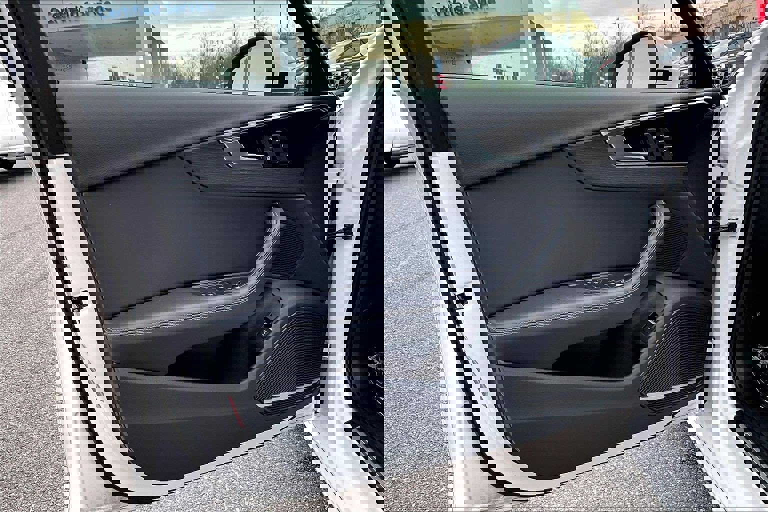 Used 2023 Audi A4 2.0T Premium Plus image 19