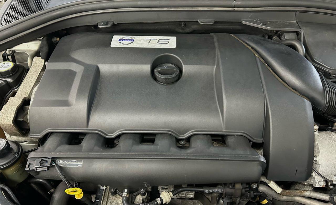 Used 2013 Volvo XC60 T6 AWD/4WD image 10